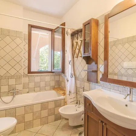 Gorgeous In Pesaro -pu- With Kitchen