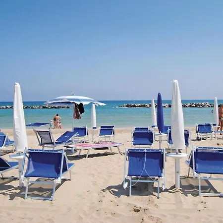 Lovely Apartment In Pesaro -Pu- With Wifi